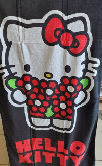 Hello Kitty -  70 x 140 cm-es strandtörölköző, fürdőlepedő - többféle mintával 